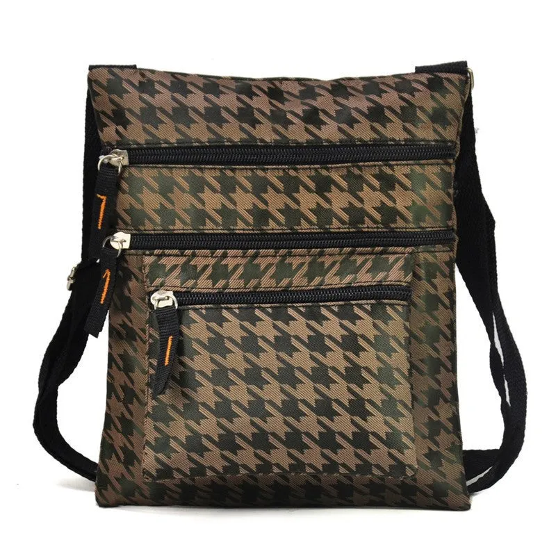 19.5*22.5cm Black and Brown 2 Color Fashion Denim Thread Pattern Bag Men Men's travel bags Purse QQ1895