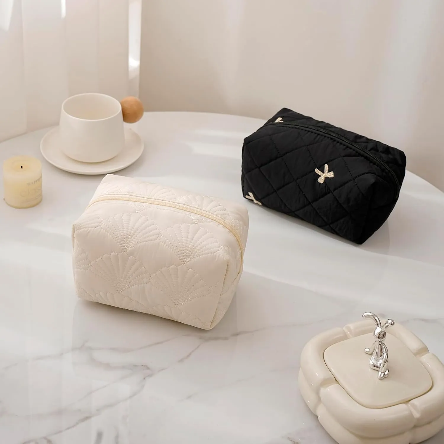 2Pcs Quilted Cotton Coquette Makeup bag, Coastal Granddaughter Aesthetic Cosmetic Bag, Cute Seashell Portable Travel Toiletry Pouch (2Pcs White)