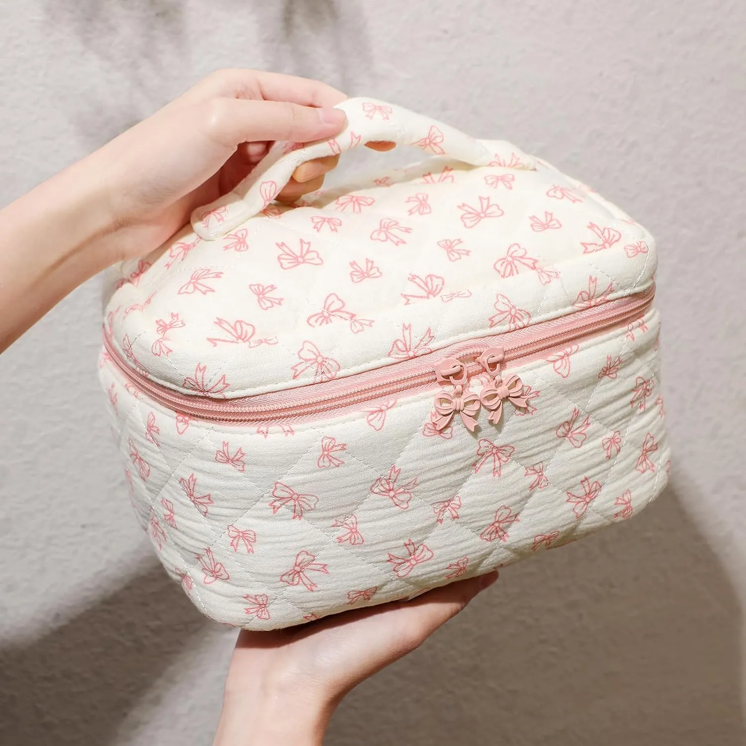 3Pcs Large Cotton Quilted Makeup Bag Set, Cute Coquette Floral Cotton Cosmetic Bag with Bows, Aesthetic Travel Organized Toiletry Bags for Women Girls（03White Small Bows）