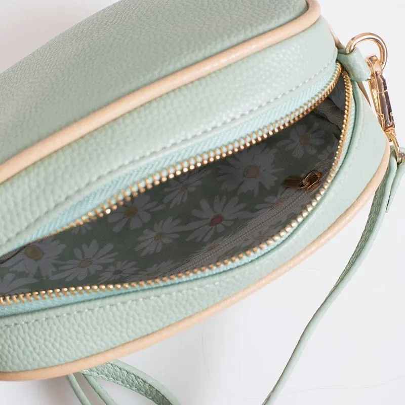 Aggie Bag - Pistachio & Almond