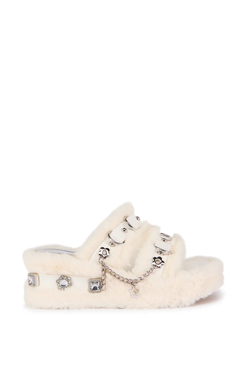 AZALEA WANG CECILE SANDAL IN WHITE ***RG TEST