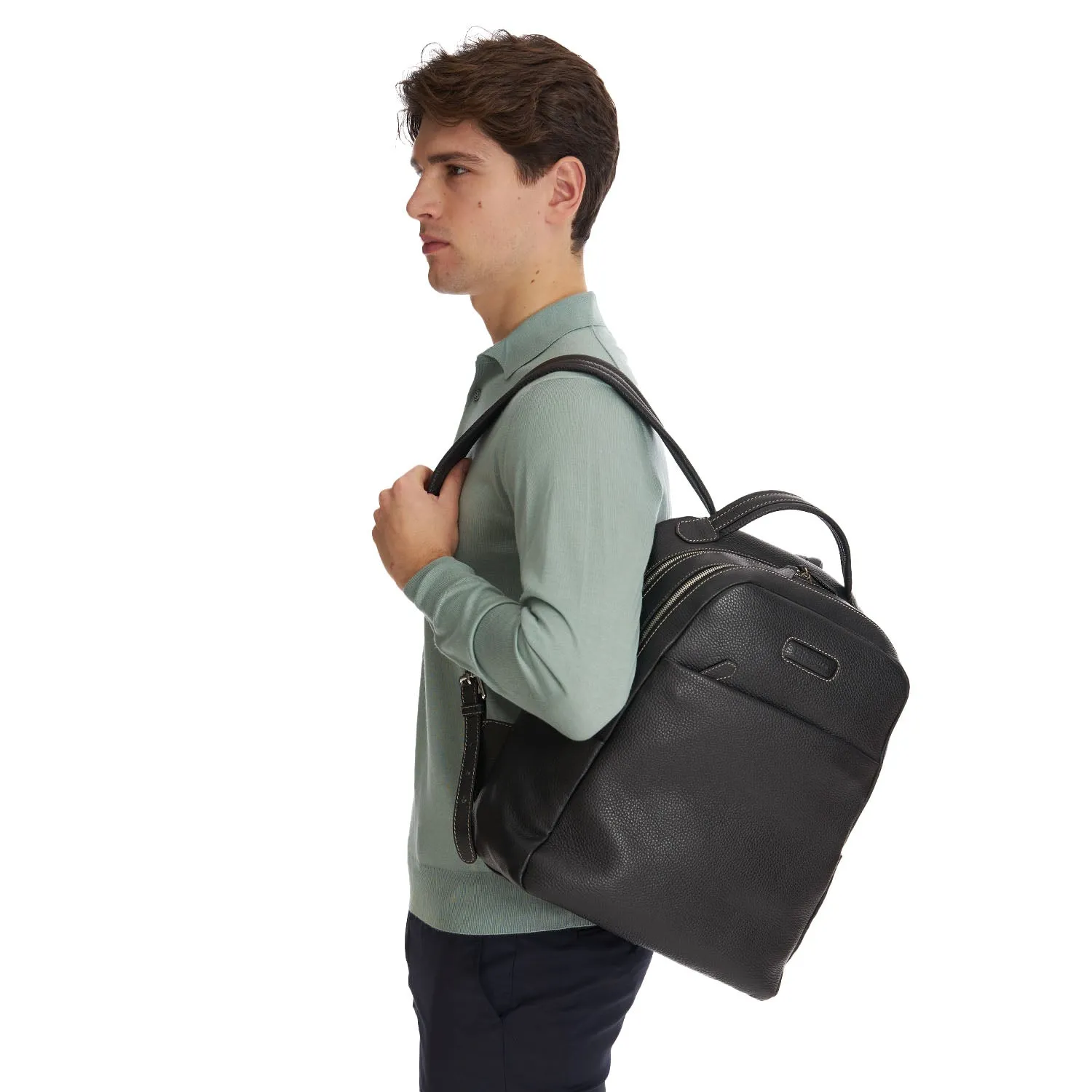 BACKPACK IN BLACK LEATHER