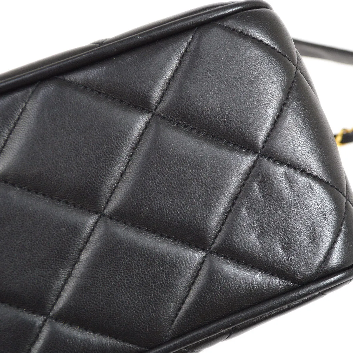 CHANEL 1994-1996 Black Lambskin Straight Flap Medium 94748