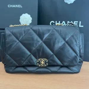 Chanel Classic Quilted Black Leather Shoulder Bag