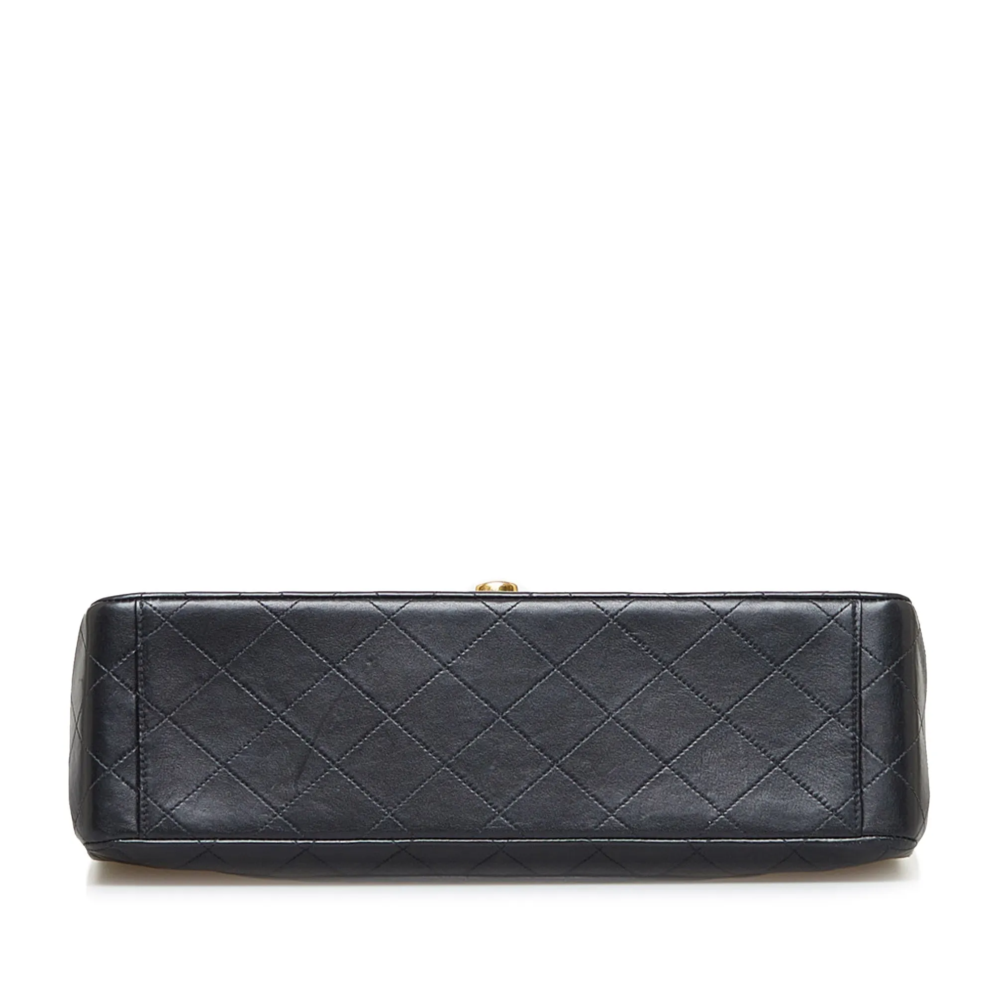 CHANEL Maxi Classic Lambskin Single Flap Shoulder Bag