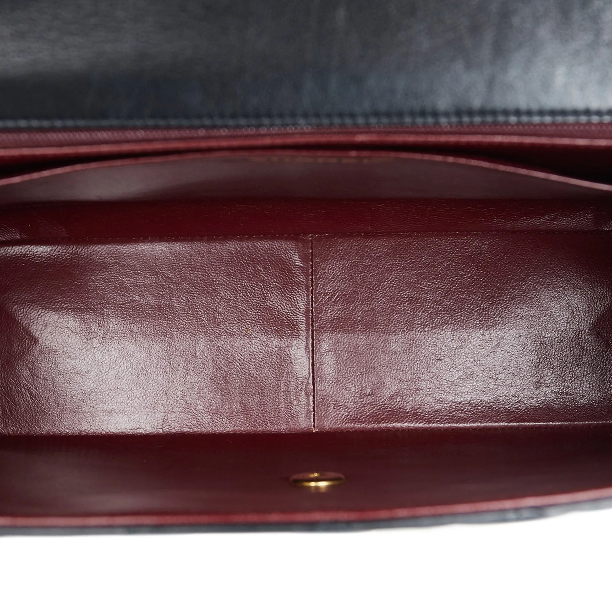 CHANEL Maxi Classic Lambskin Single Flap Shoulder Bag