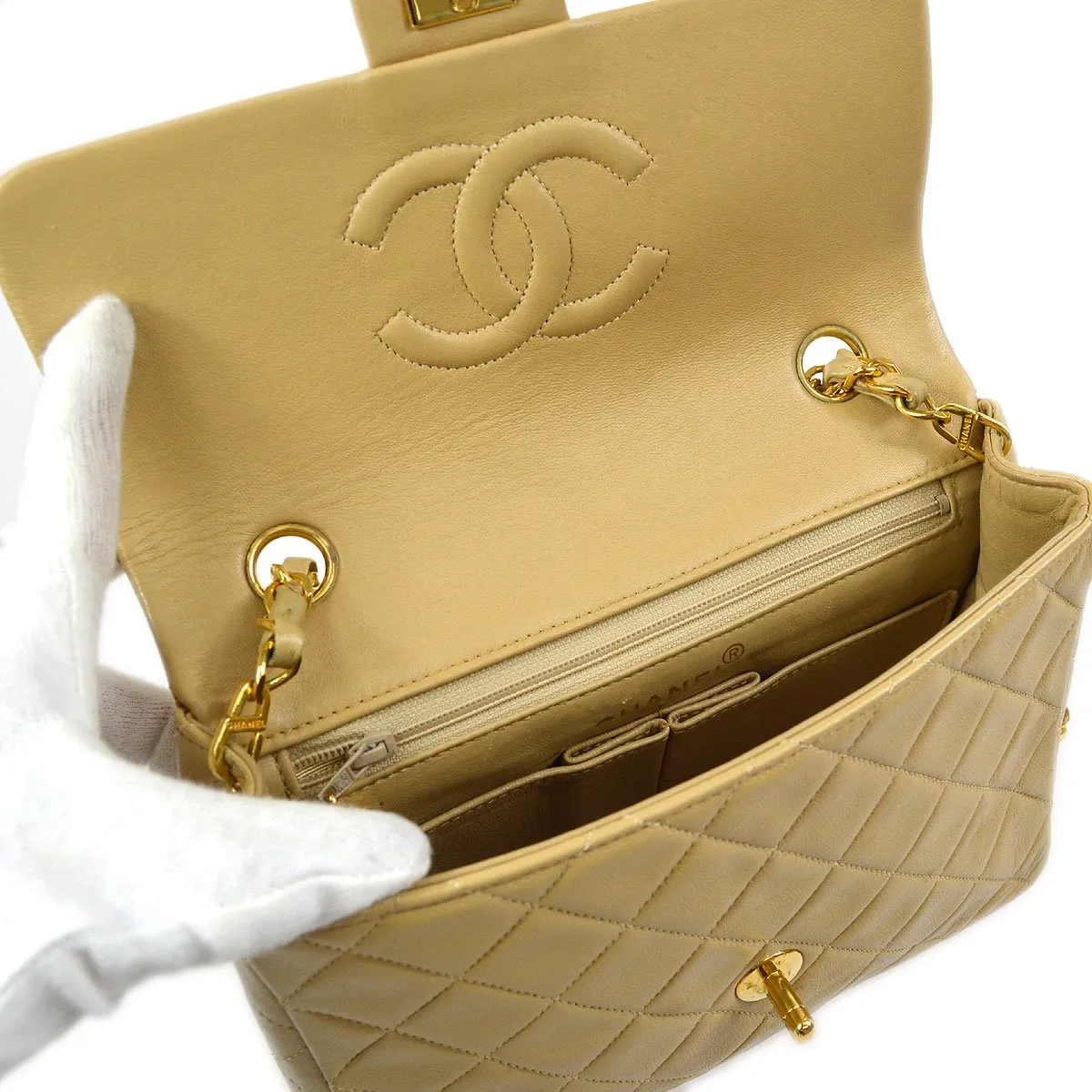 CHANEL Single Chain Shoulder Bag Beige Lambskin 83798