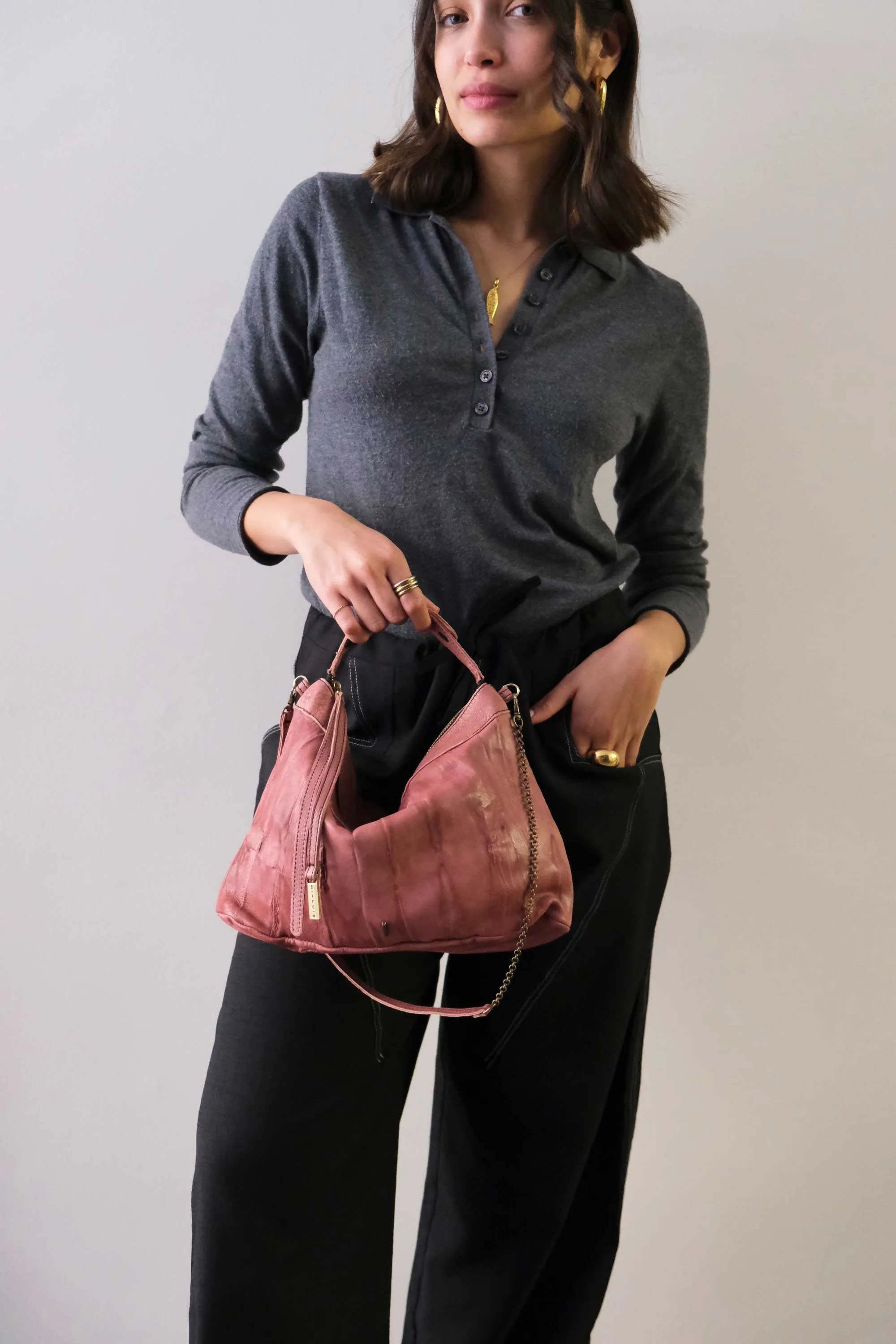 Chicca Media hobo bag in mauve lomé nappa - Made in Italy -