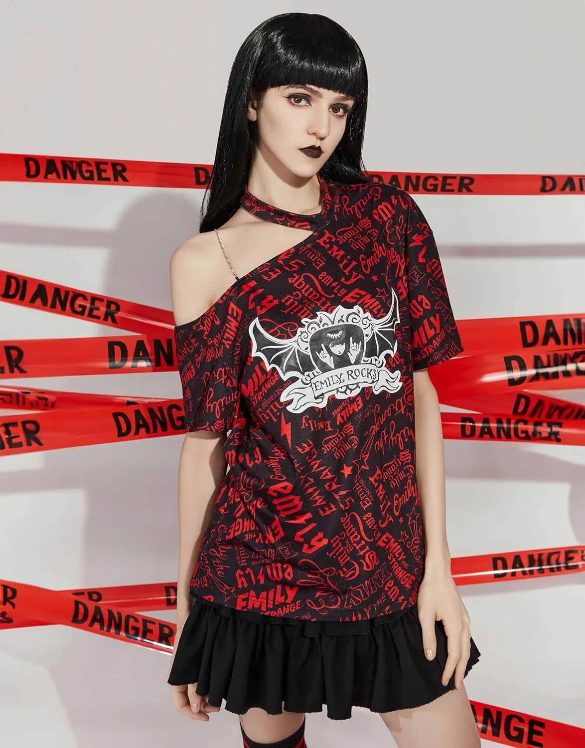 Emily the Strange Women's Casual T-Shirt Short Sleeve Basic Tee One Shoulder T-Shirt with Emily Rocks Print