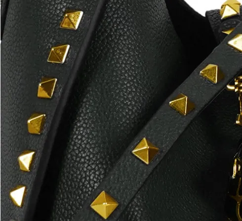 Glam Stud