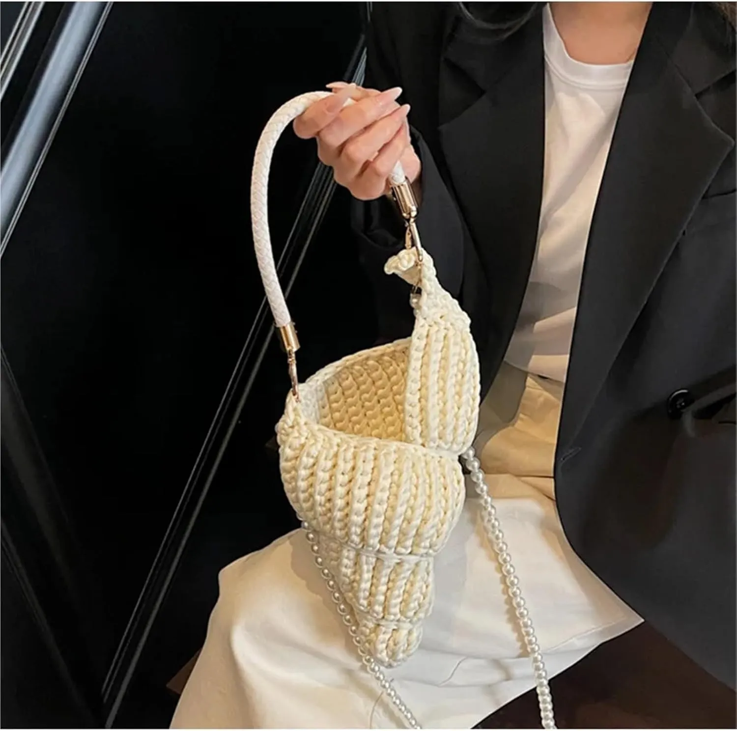 Handmade Woven Seashell Beach Shoulder Bag Handbag In Bohemian Style With Shoulder Straps And Premium Hardware