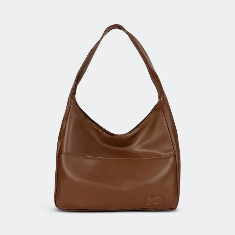 Hiltrud | Vegan leather shoulder bag