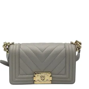 in Grey Cutting-edge features Chevron Shoulder Small hardware Bag Boy Proven track record Quilted Caviar Leather, Gold