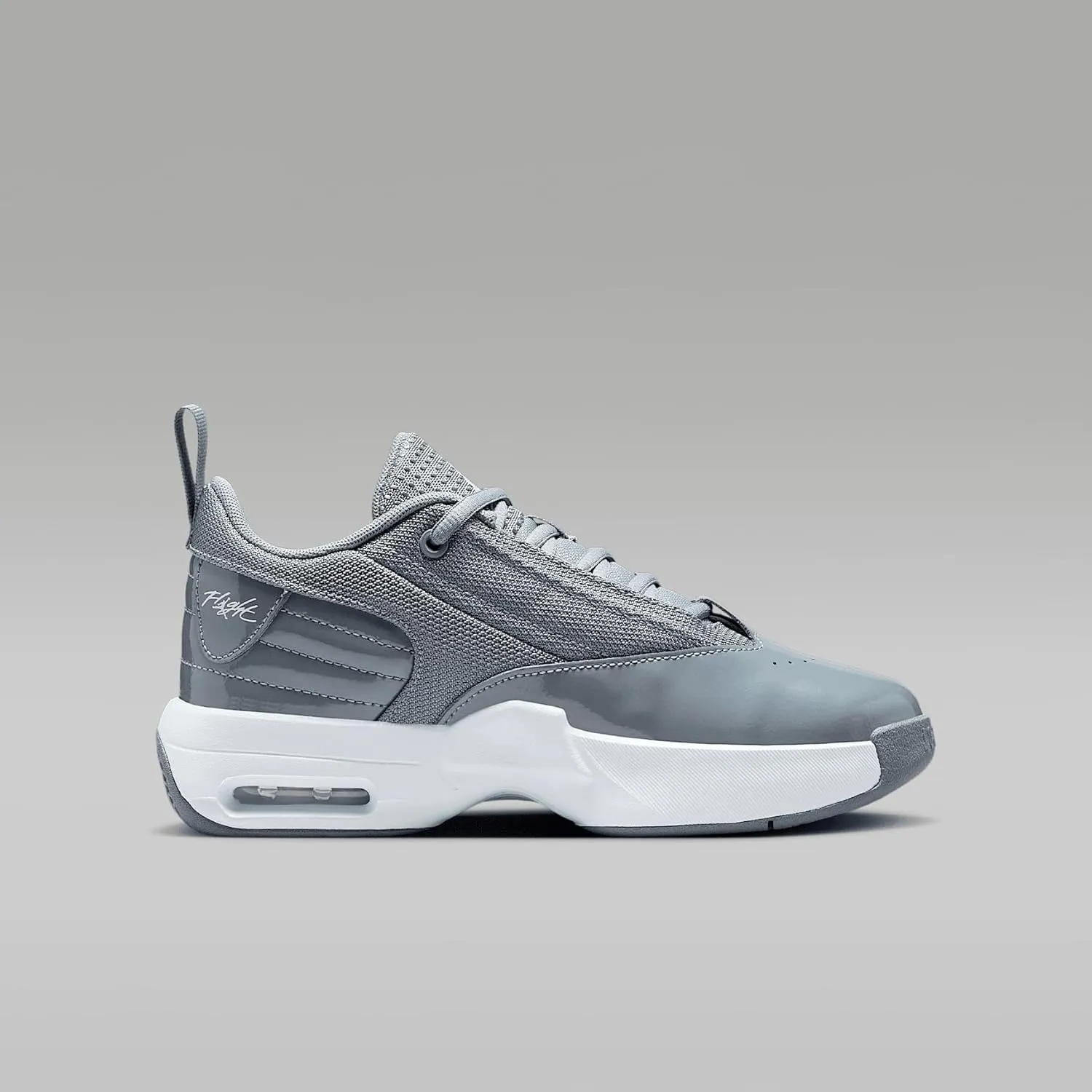 Jordan Max Aura 6 Big Kids' Shoes (FQ8297-002, Cool Grey/White)