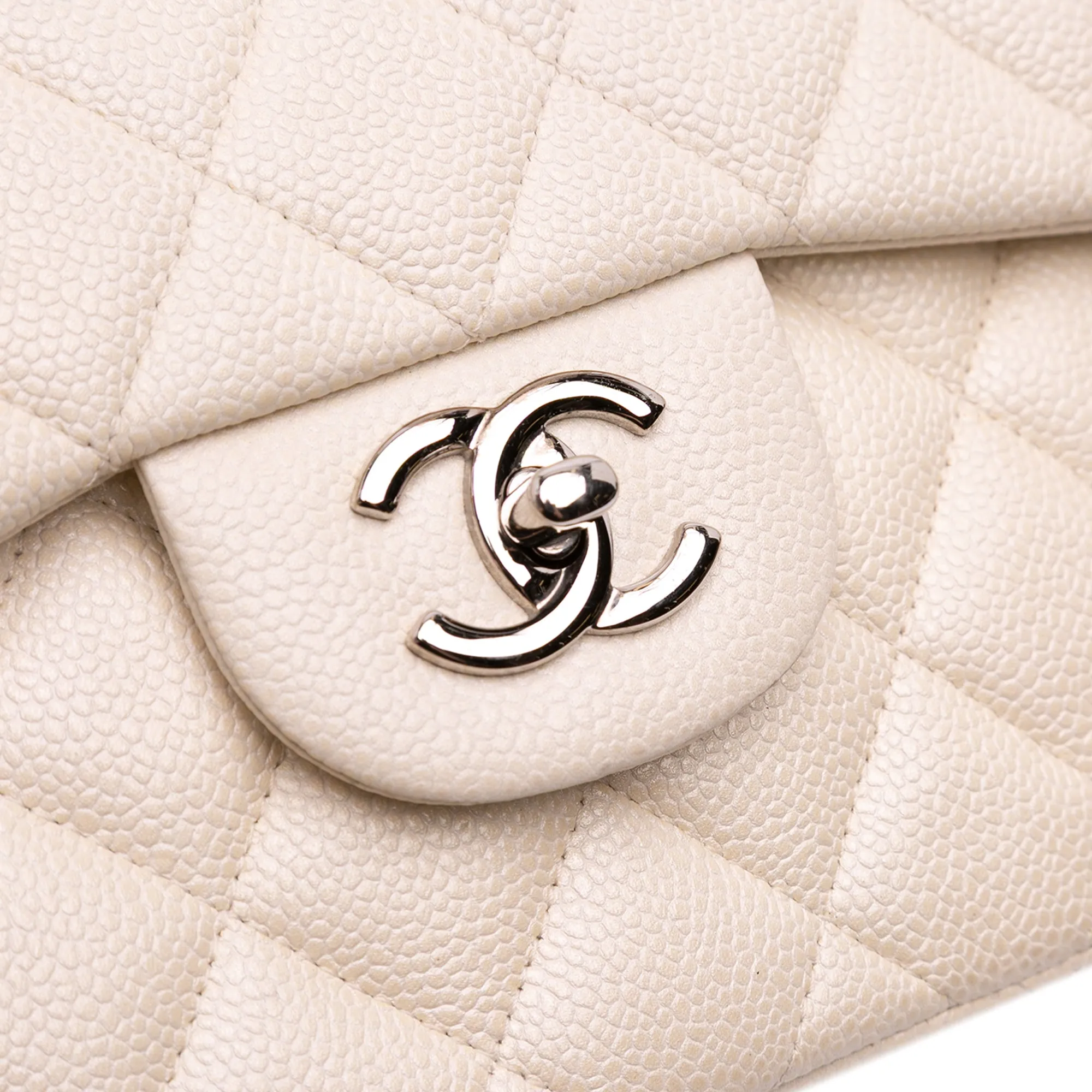 Jumbo Classic Caviar Double Flap