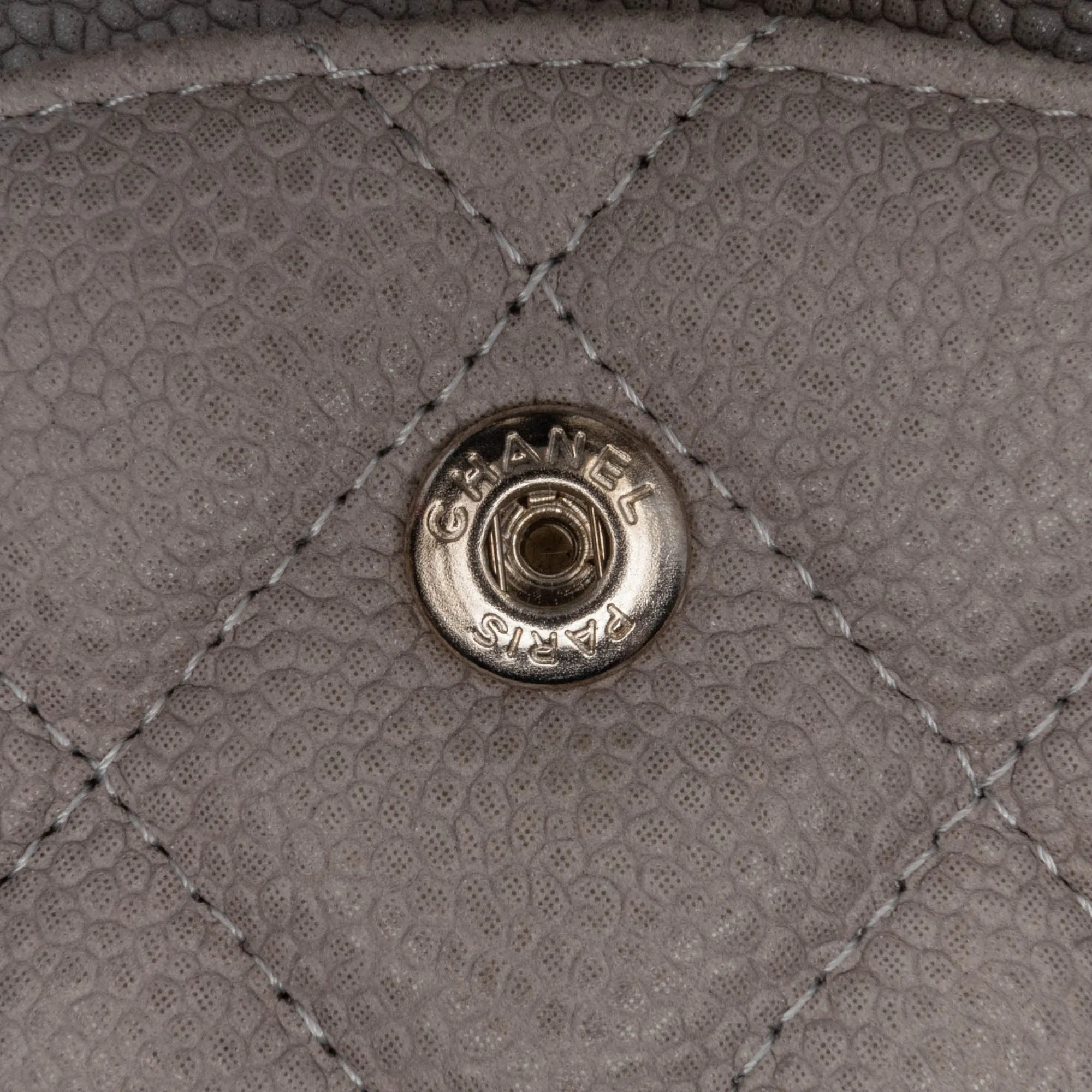 Jumbo Classic Caviar Double Flap