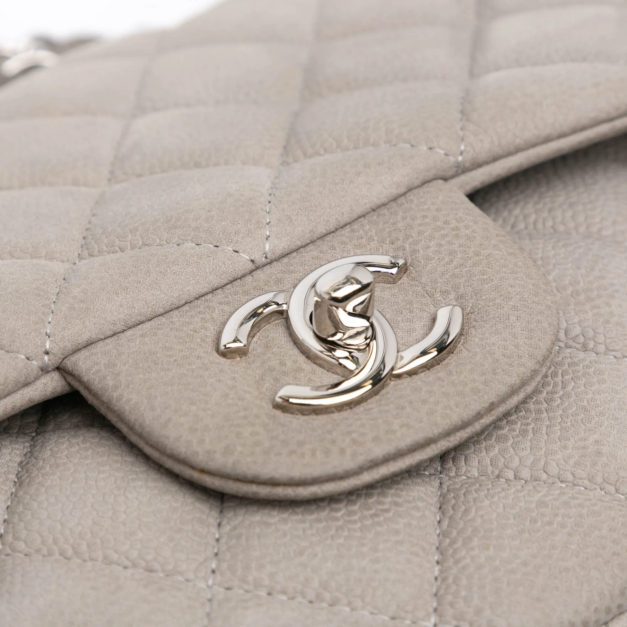 Jumbo Classic Caviar Double Flap
