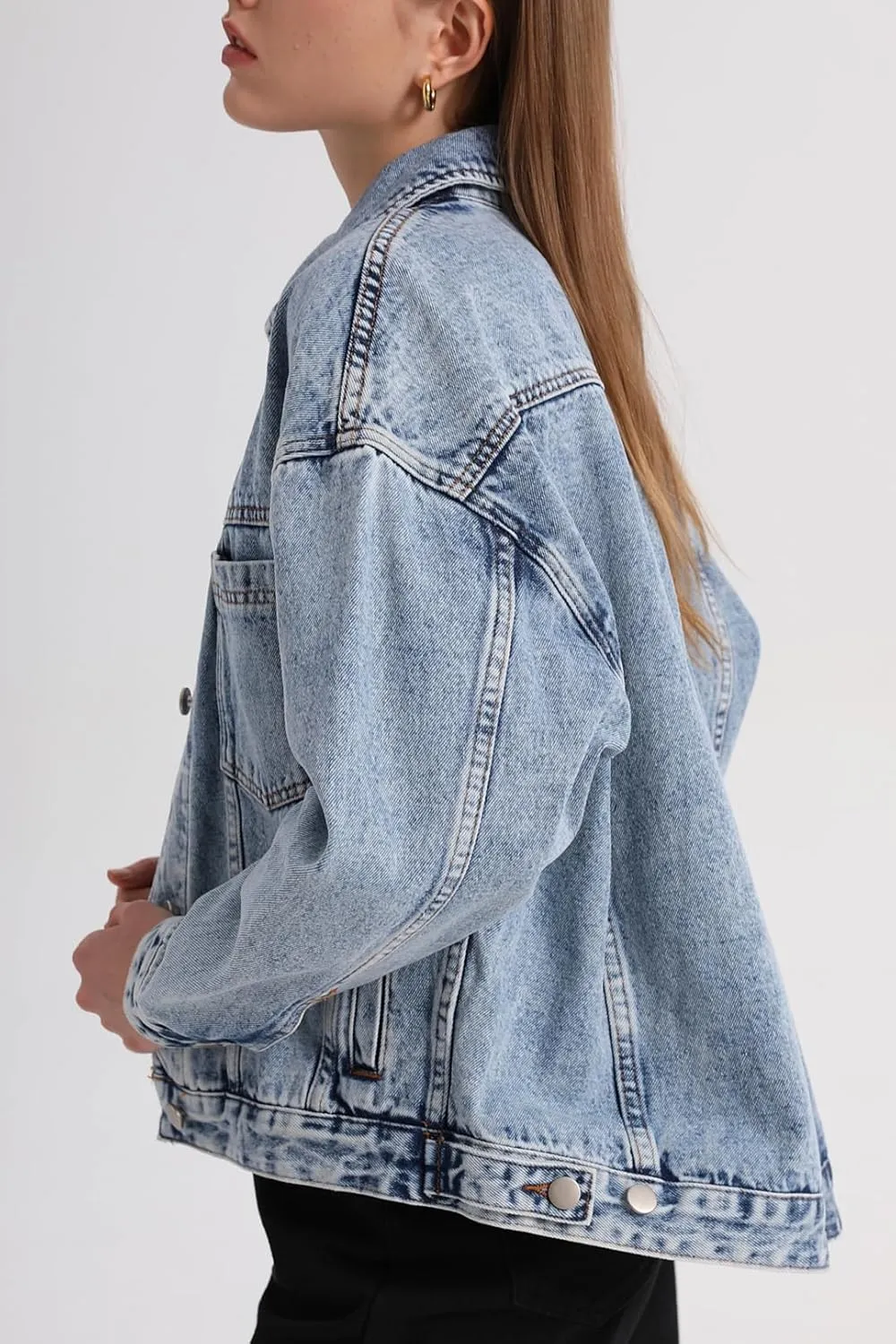 Ladyful Women's Jean Jacket Oversized Button Down Long Sleeve Distressed Denim Jacket Vintage Trucker Coat with Pockets