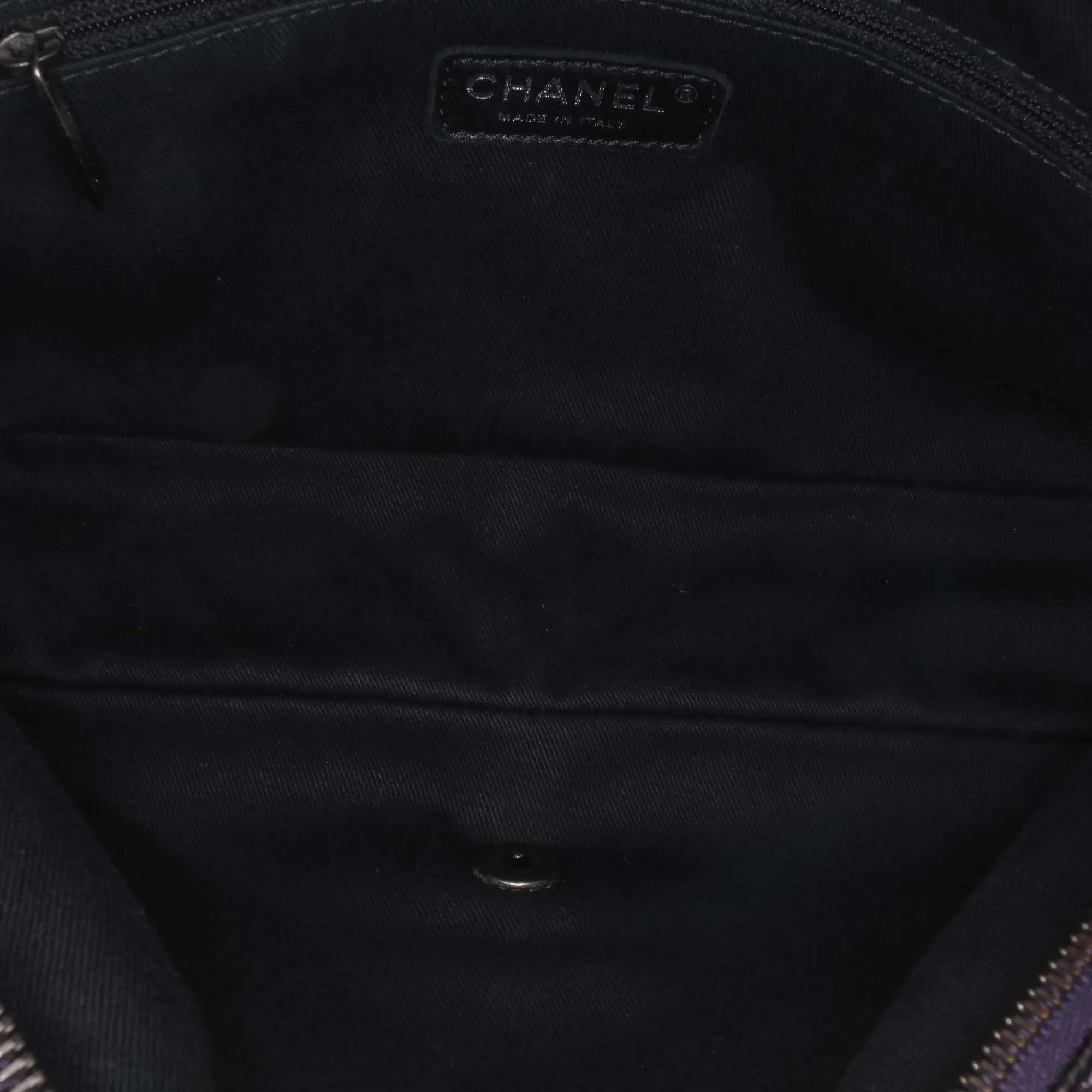 Large Classic Caviar Easy Zip Flap