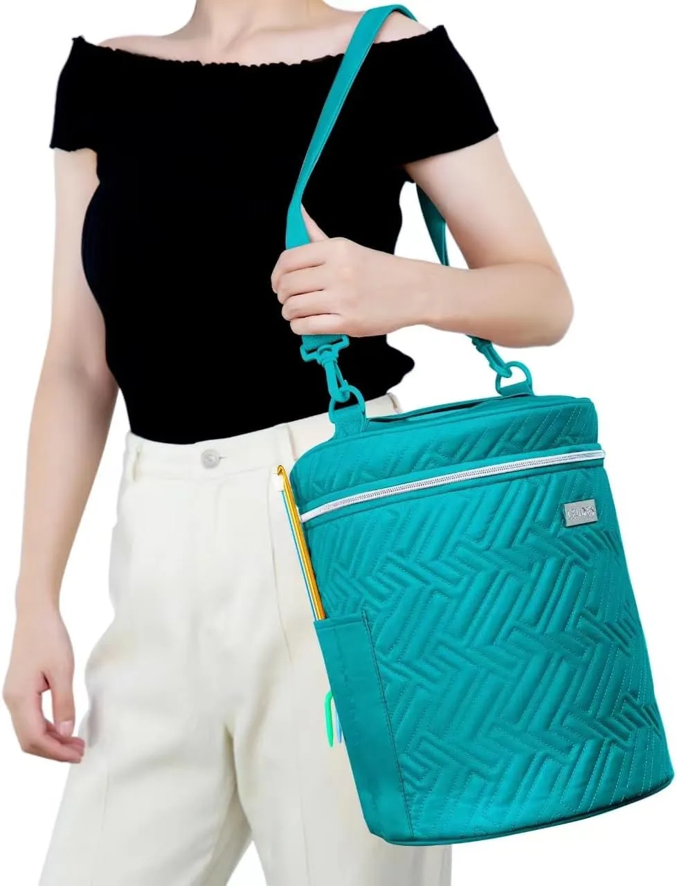 Leudes Yarn Bag, Crochet Tote Knitting Bag Water Resistant Yarn Storage Organizer Holder Case for Crochet Hooks Needles Knitting Kit for Beginners (Turquoise)