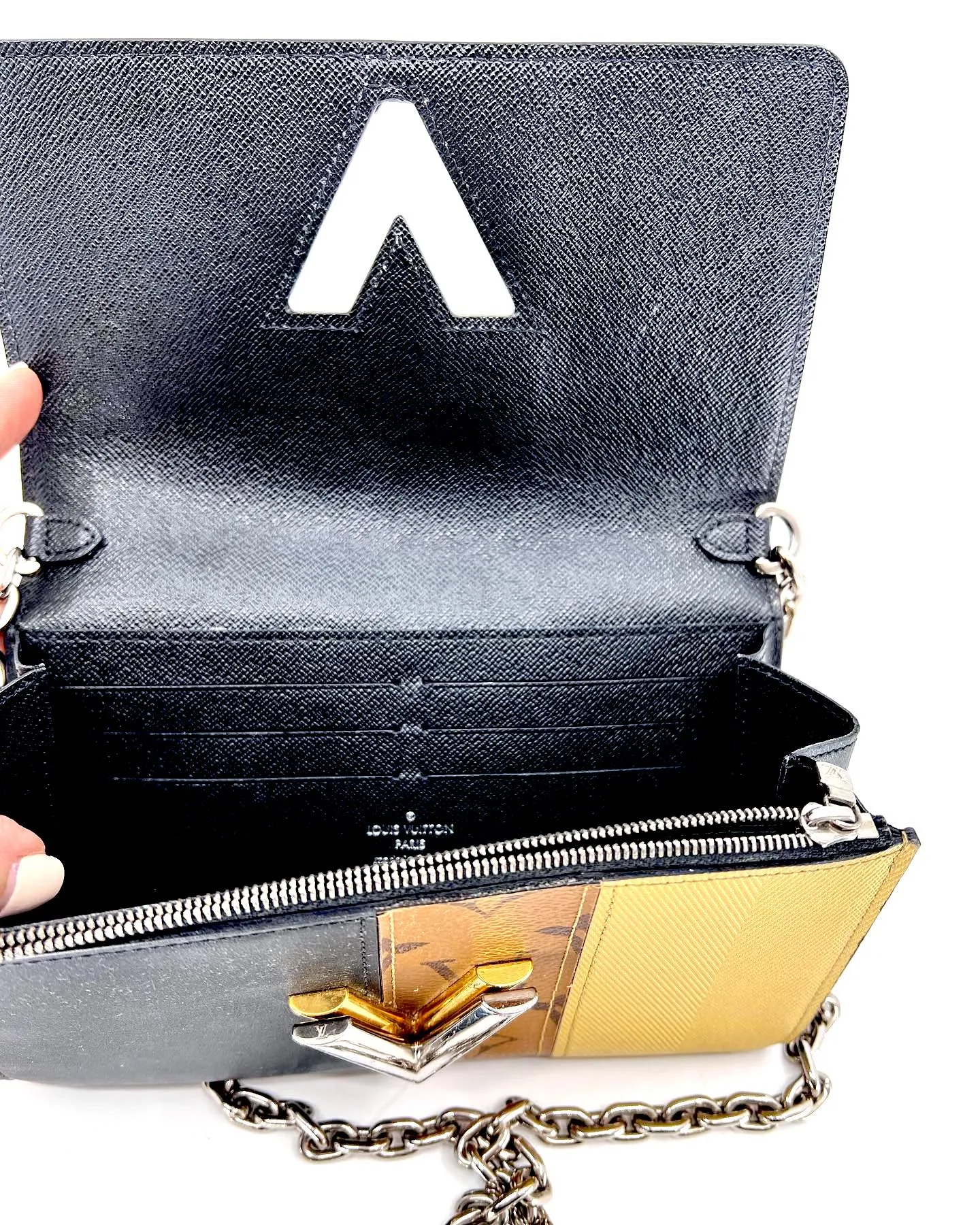 LOUIS VUITTON REVERSE MONOGRAM STUDDED NIGHT LIGHTS TWIST CALFSKIN CHAIN WALLET