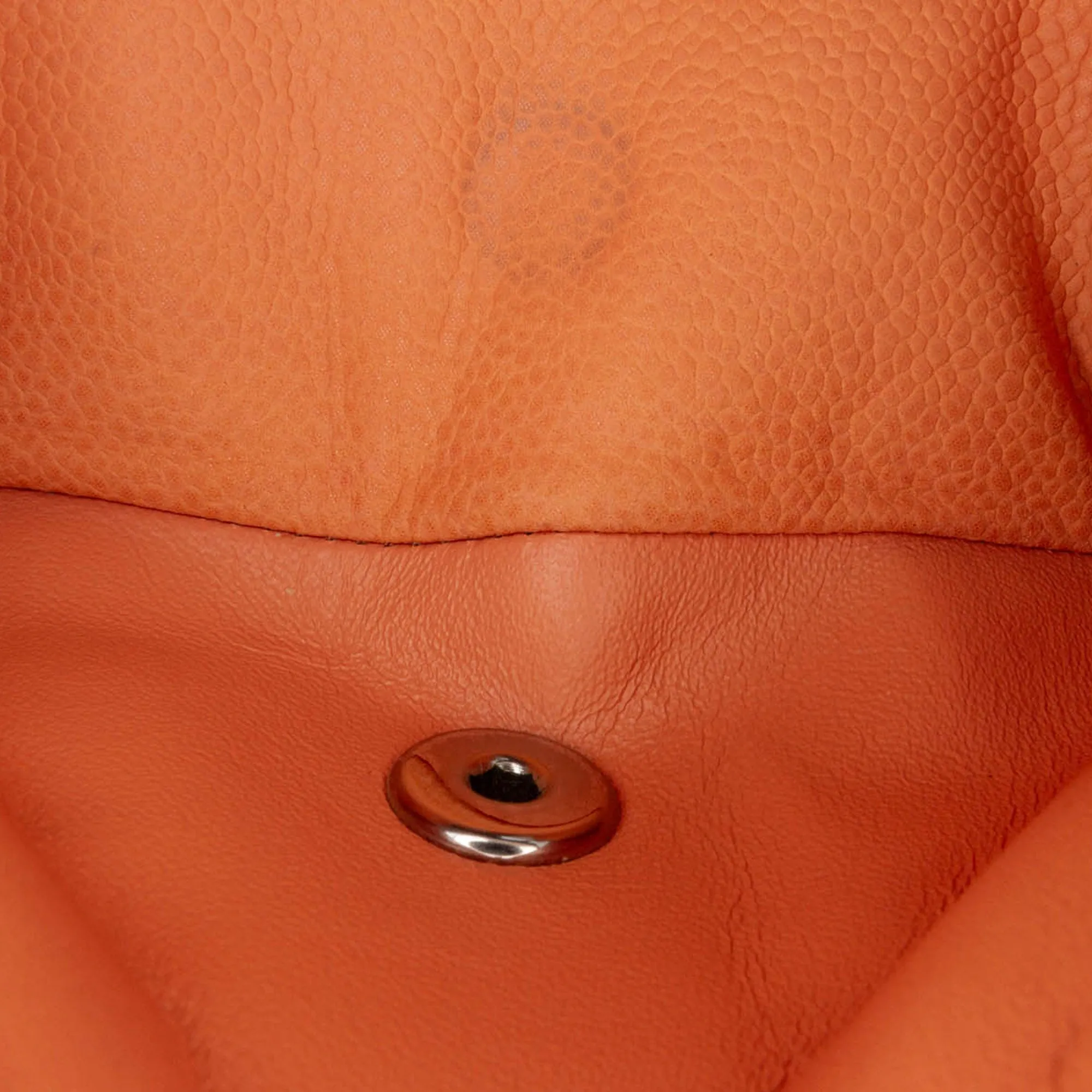 Medium Classic Caviar Double Flap