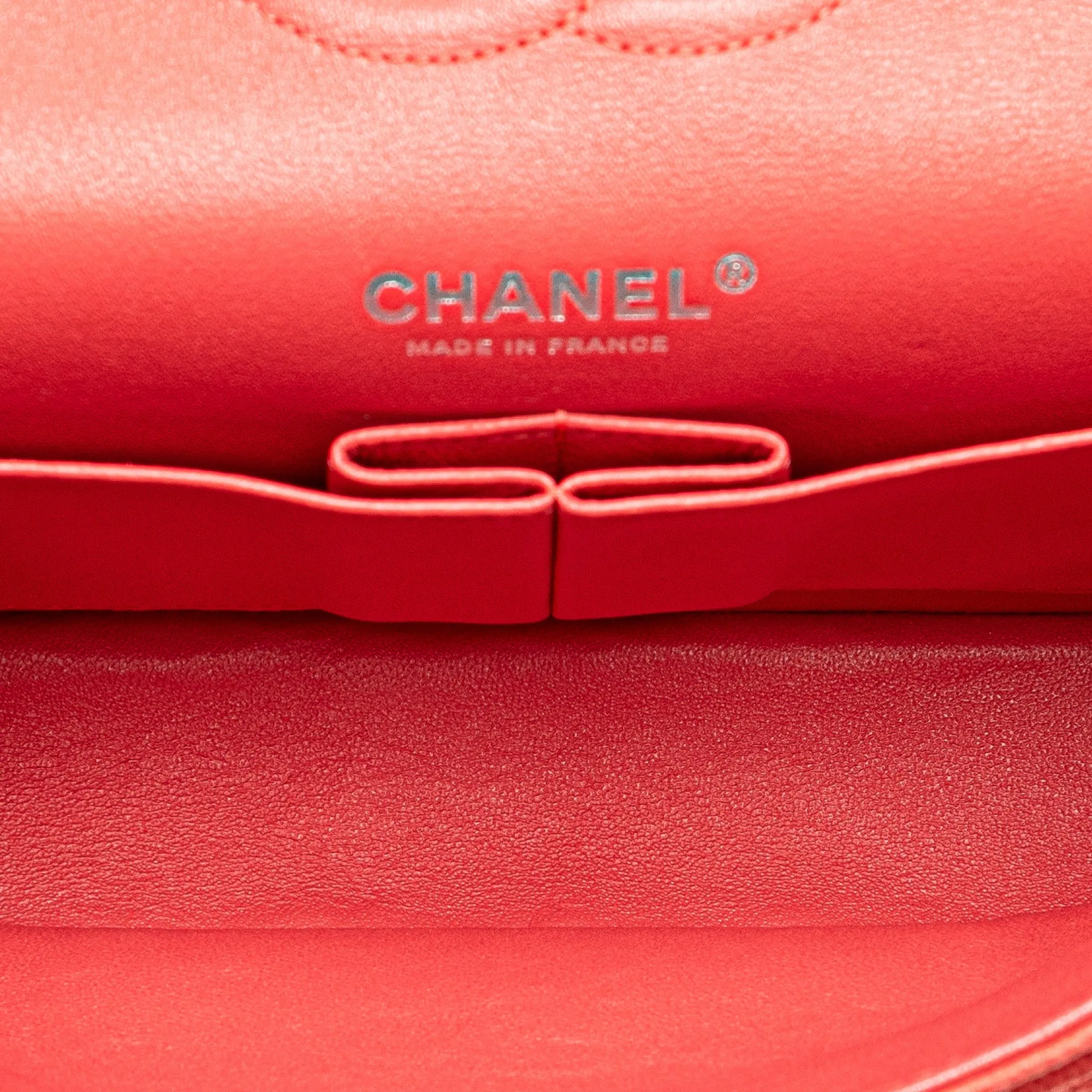 Medium Classic Caviar Double Flap