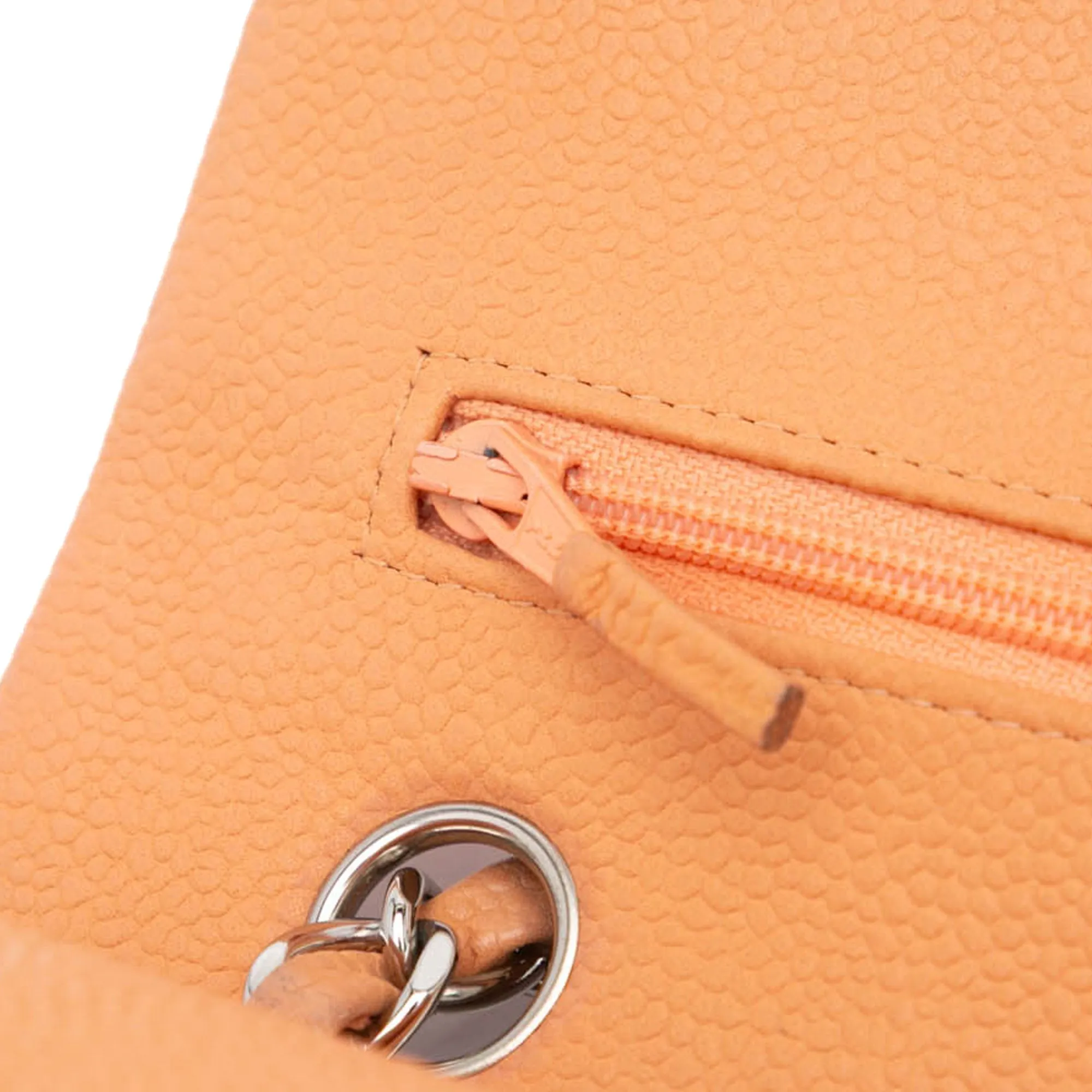 Medium Classic Caviar Double Flap