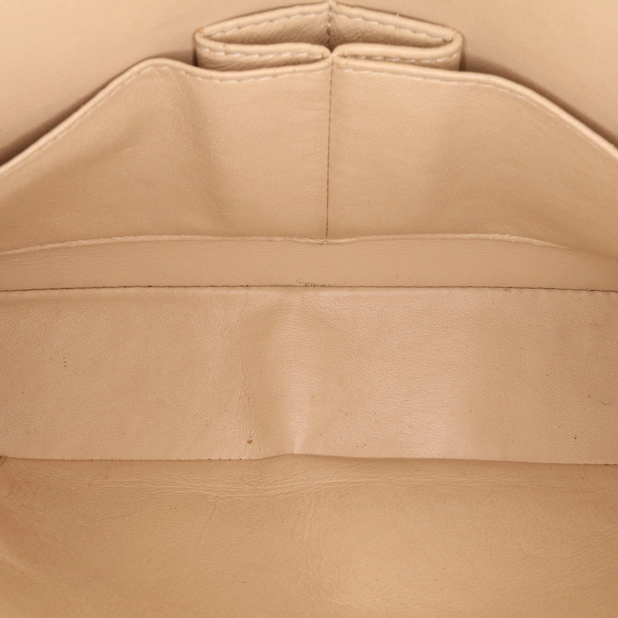 Medium Classic Caviar Double Flap