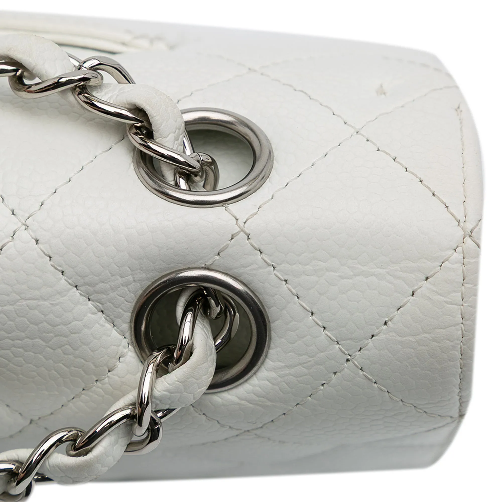 Medium Classic Caviar Double Flap