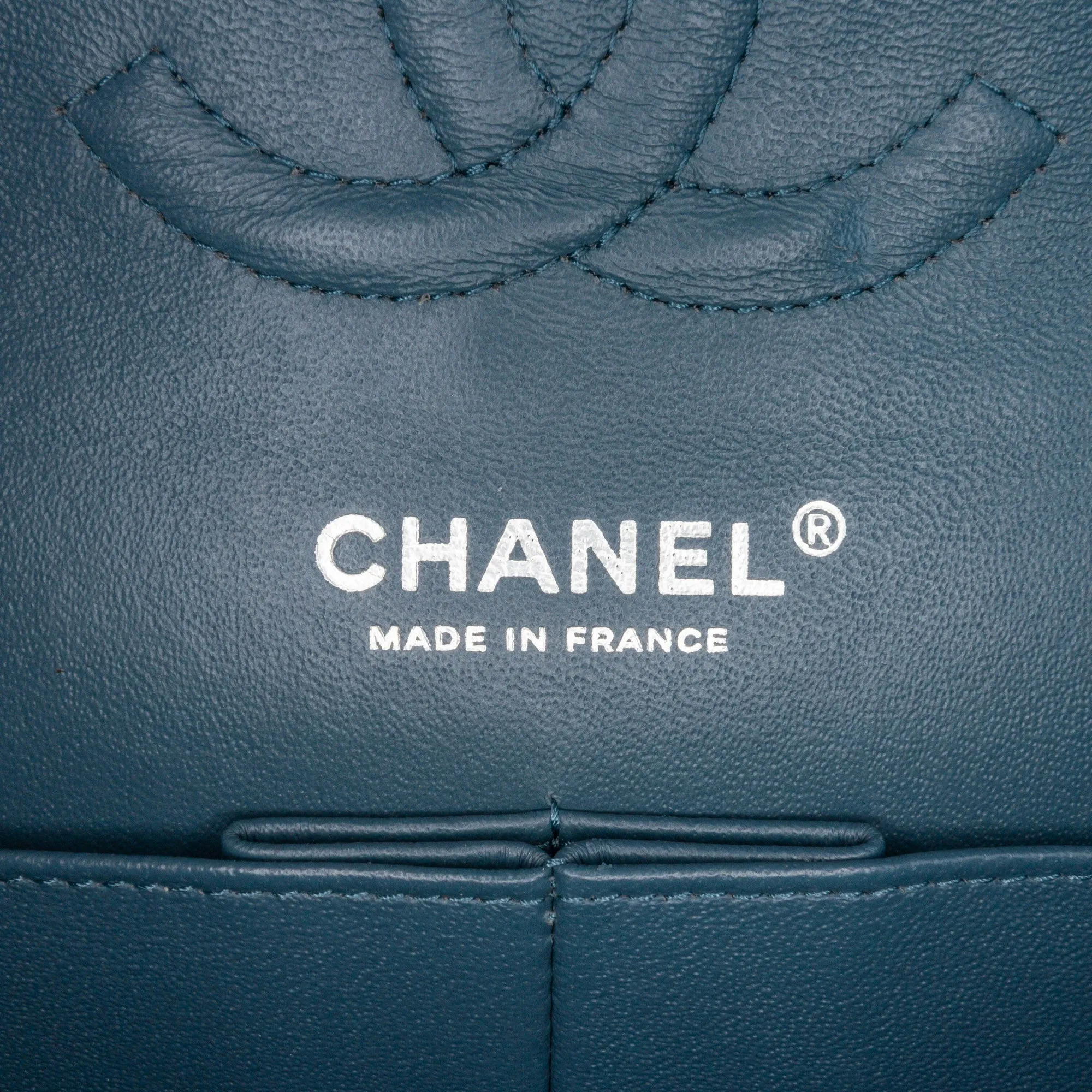 Medium Classic Lambskin Double Flap