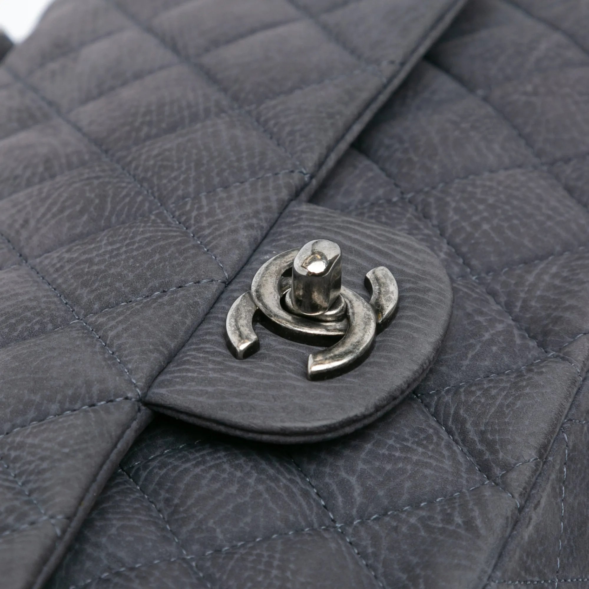 Medium Classic Nubuck Double Flap
