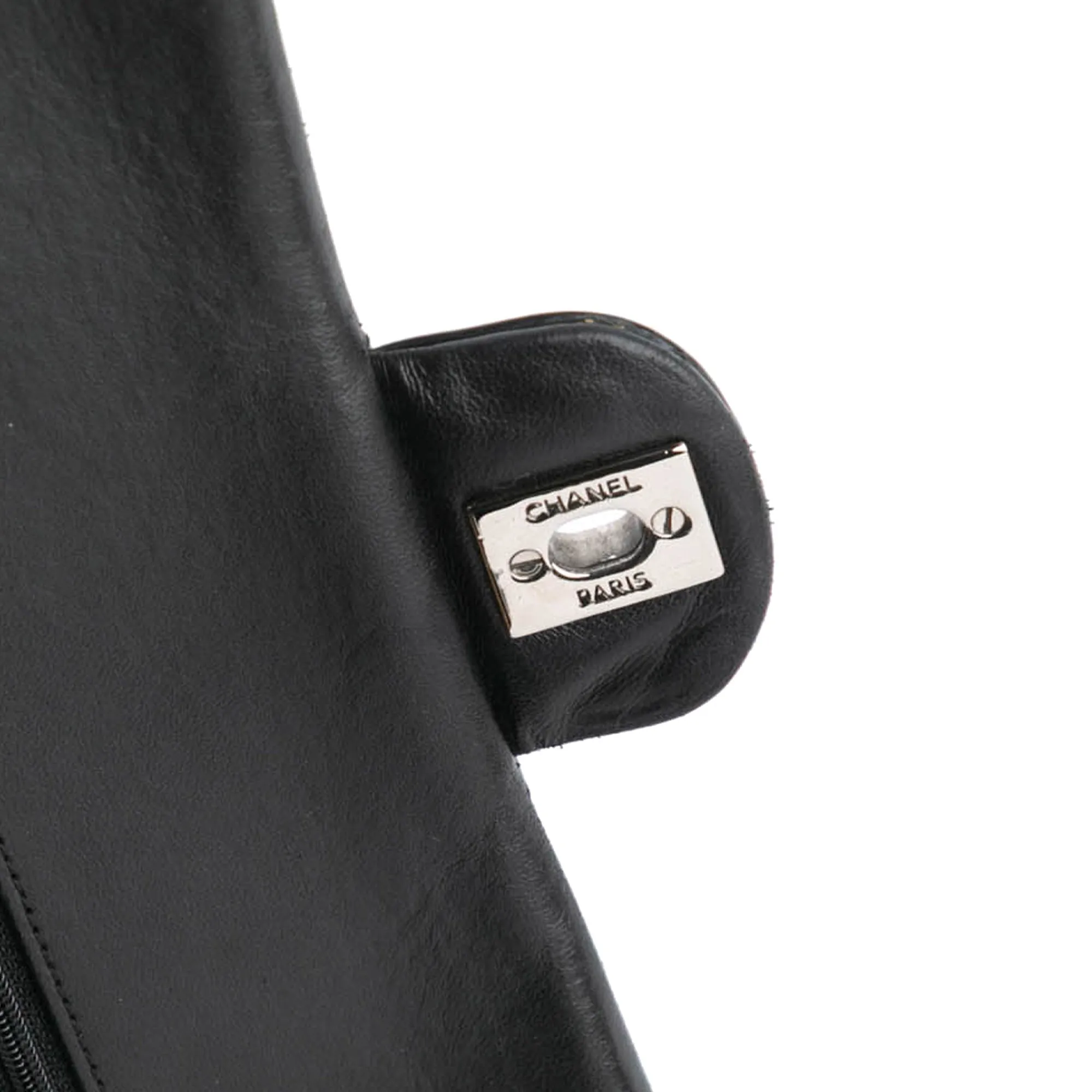 Medium Classic Patent Double Flap