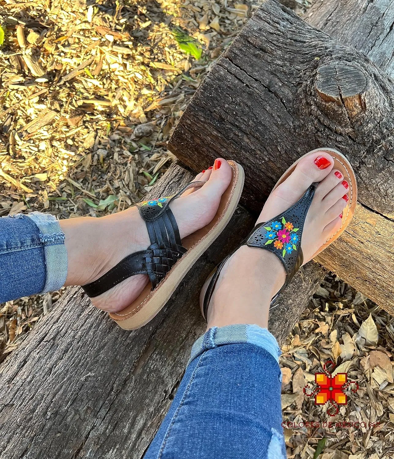 Mexican Leather Sandals with Embroidered Flowers for Women - Model 1314 (9, Black)