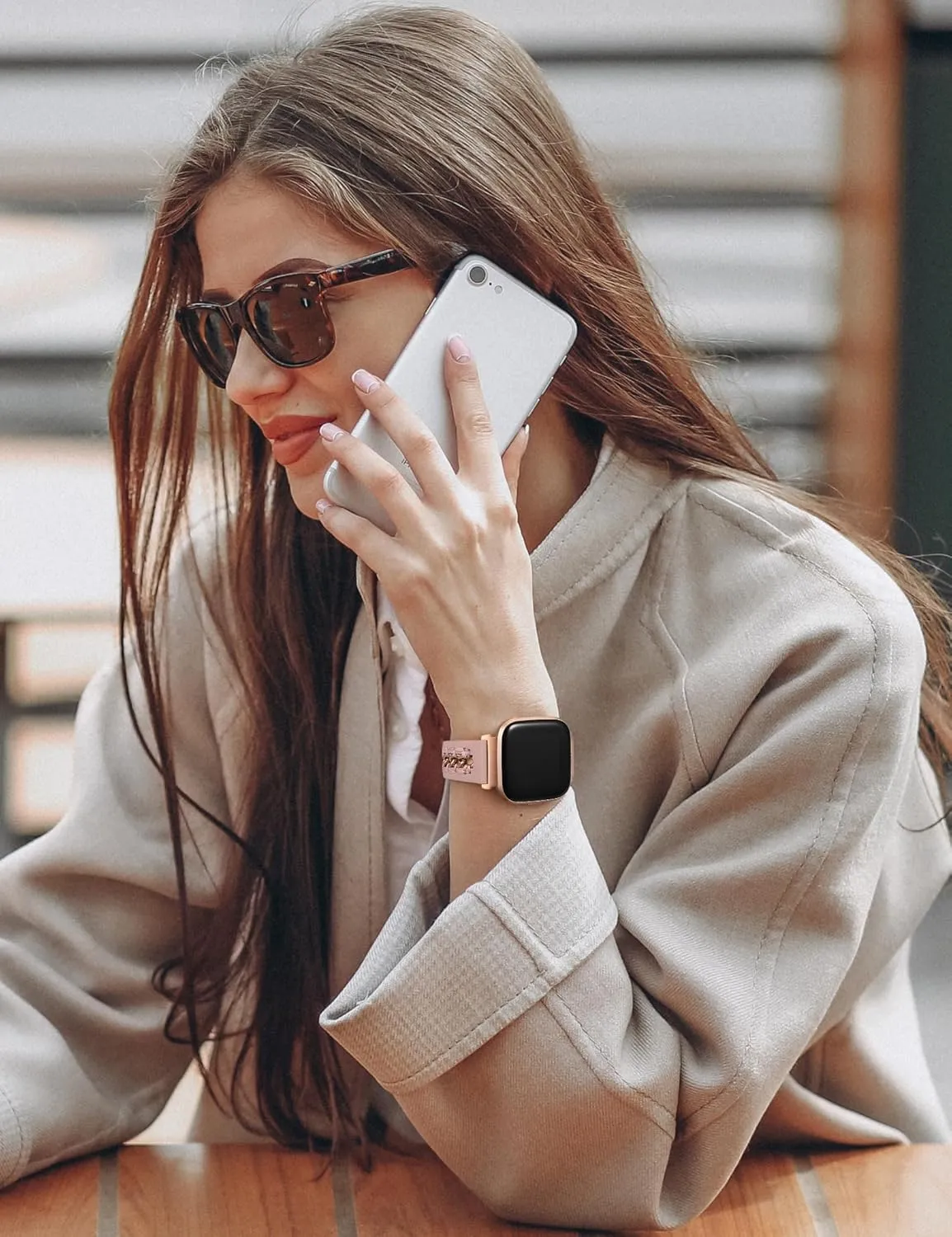 Minyee Leather Band Compatible with Fitbit Versa 2/Fitbit Versa/Versa Lite Bands Women, Dressy Premium Leather Designer Strap with Stainless Steel Metal Chain for Versa 2 Smartwatch Accessories