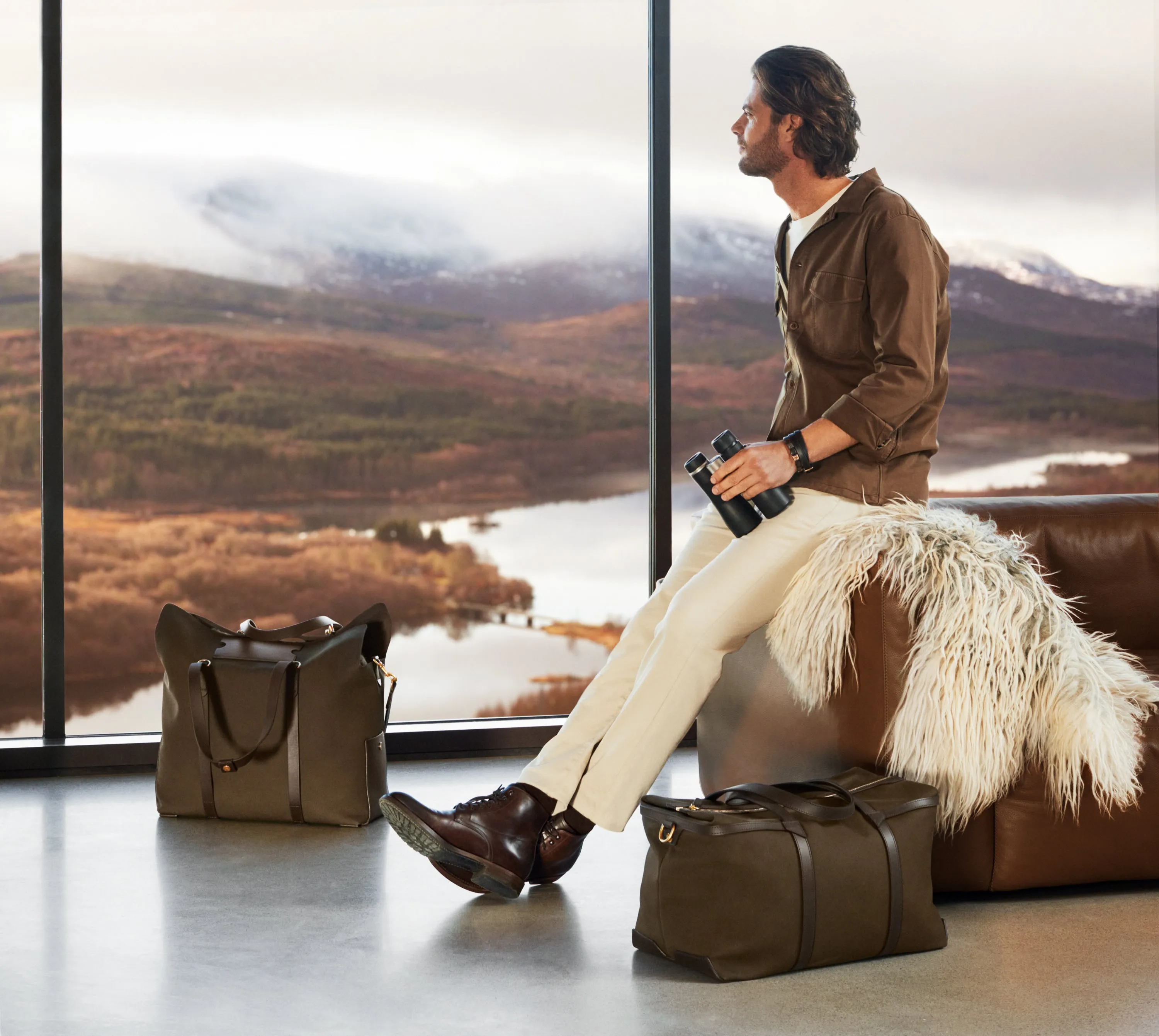 M/S Mega Tote - Khaki/Black