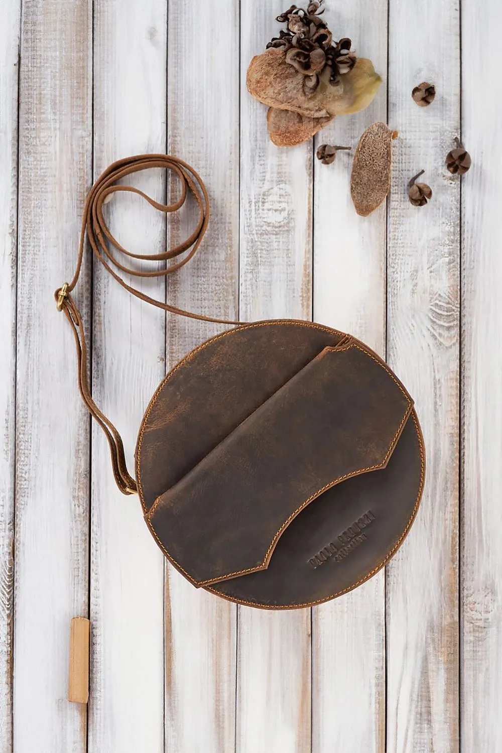 Natural leather bag