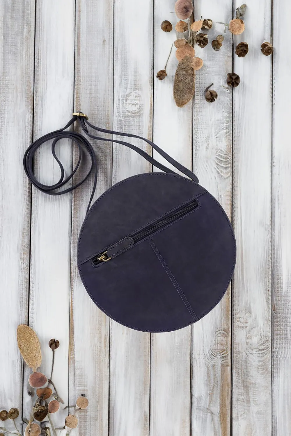 Natural leather bag