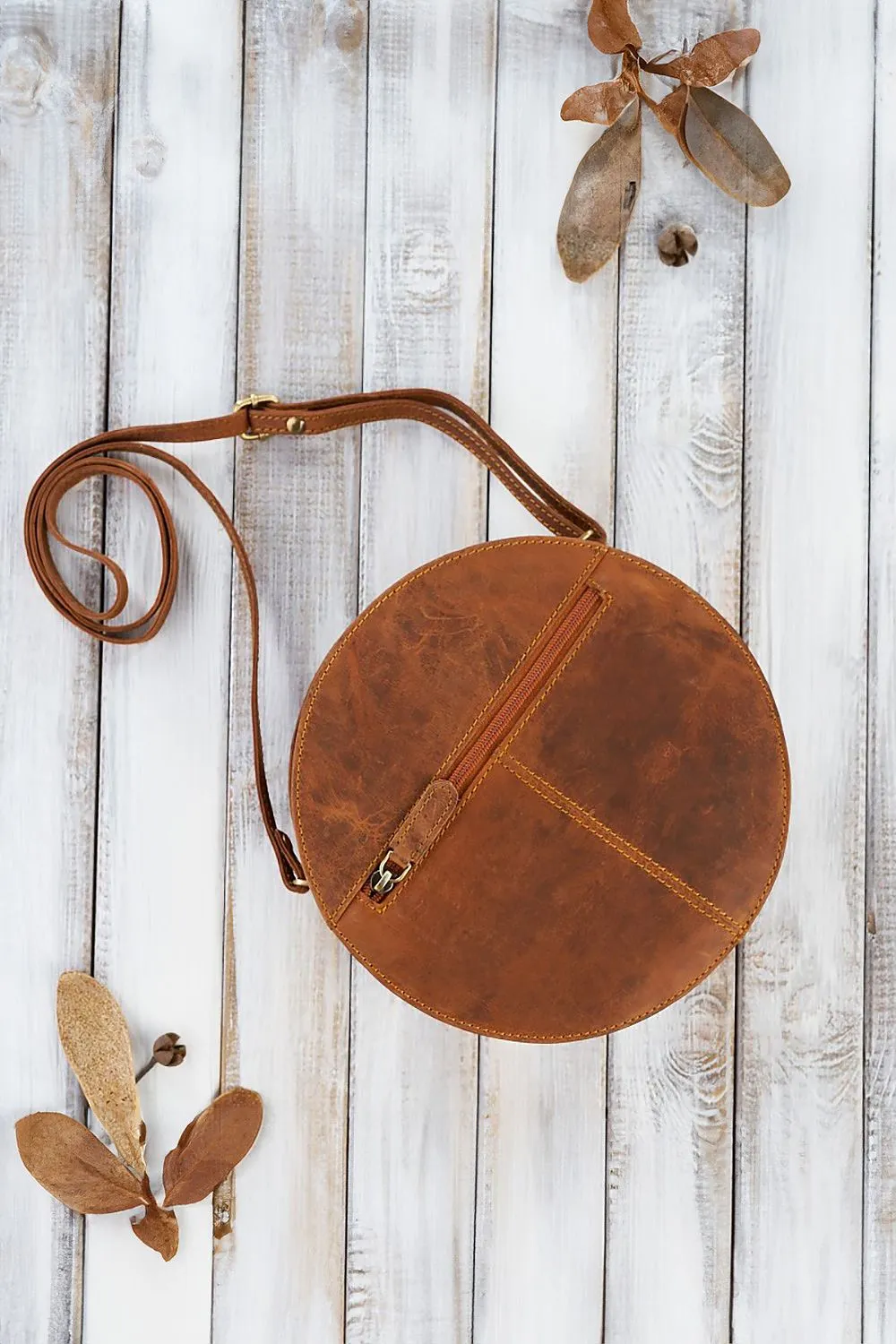 Natural leather bag