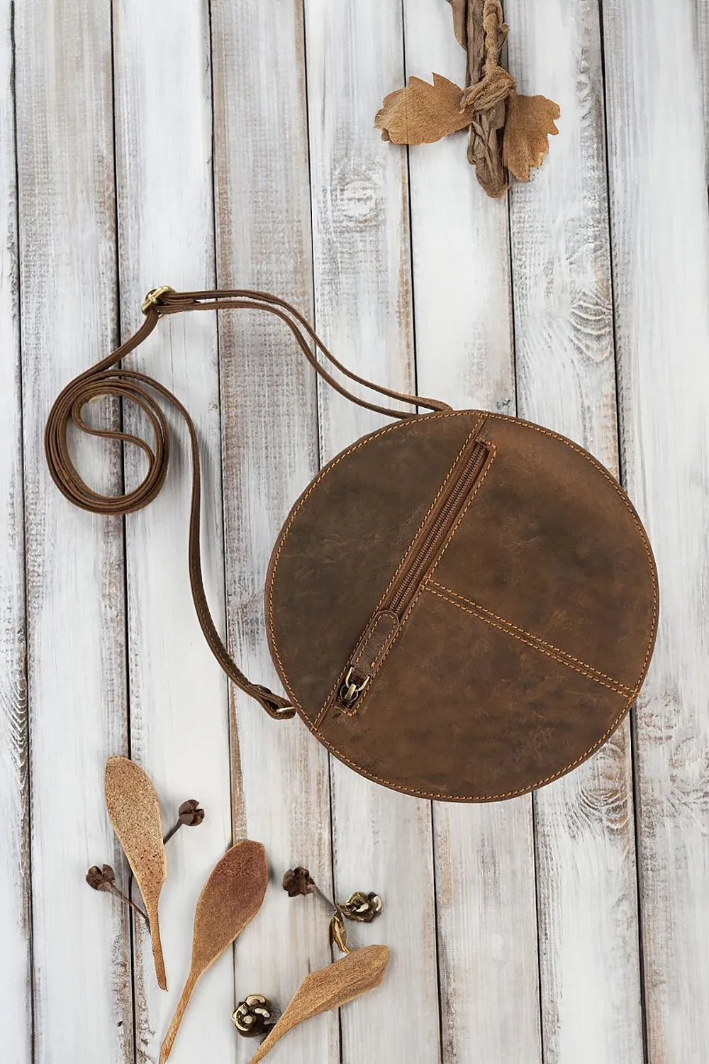 Natural leather bag