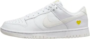 Nike Women's Modern