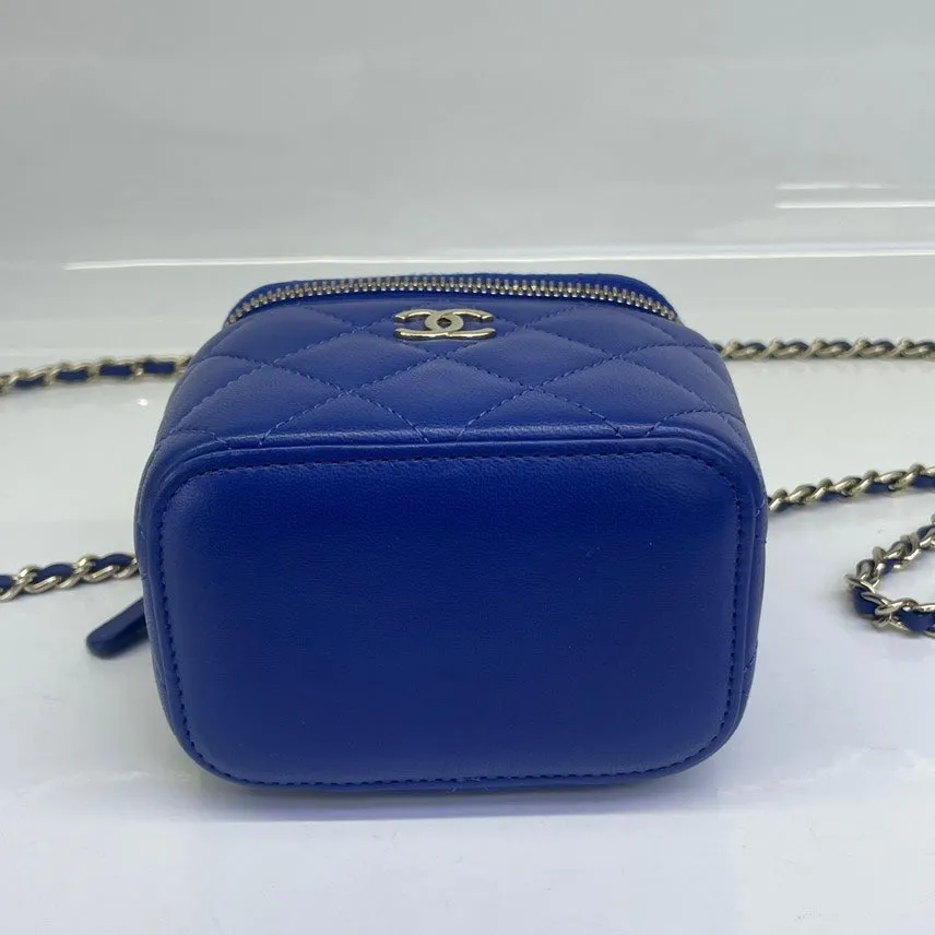 Preloved Chanel Bag HY131 Blue Leather Vanity Case Shoulder Bag