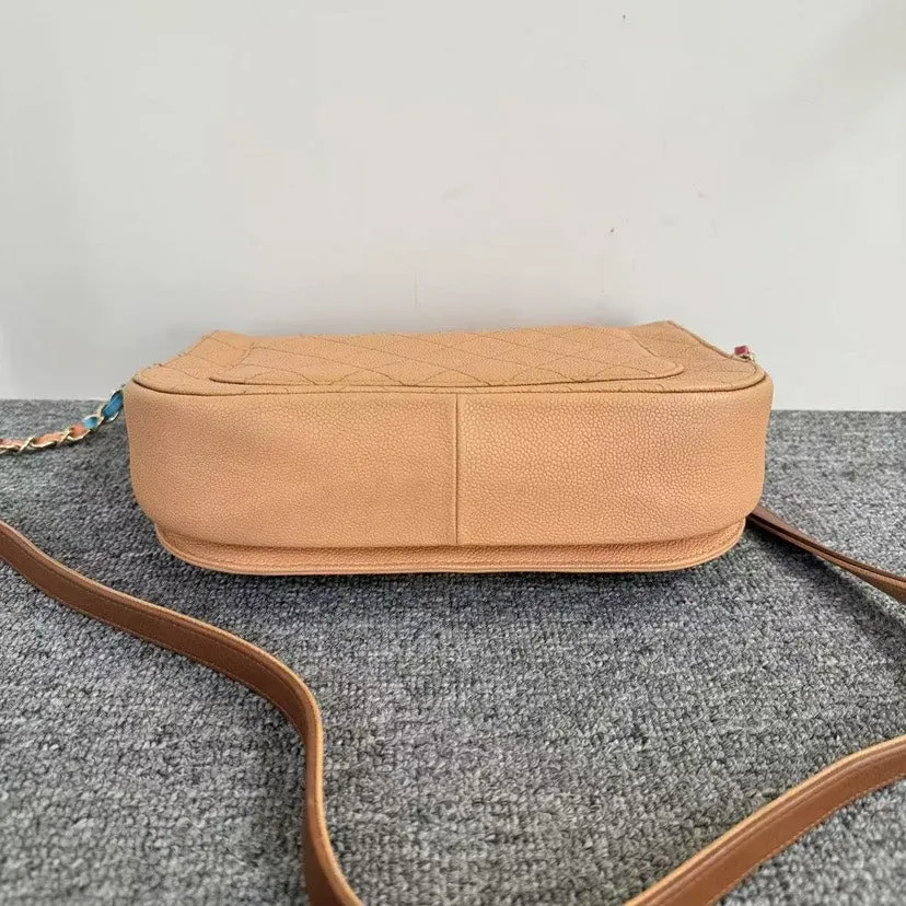 Preloved Chanel Quilted Shoulder Bag Beige Leather Medium SJZ2-11