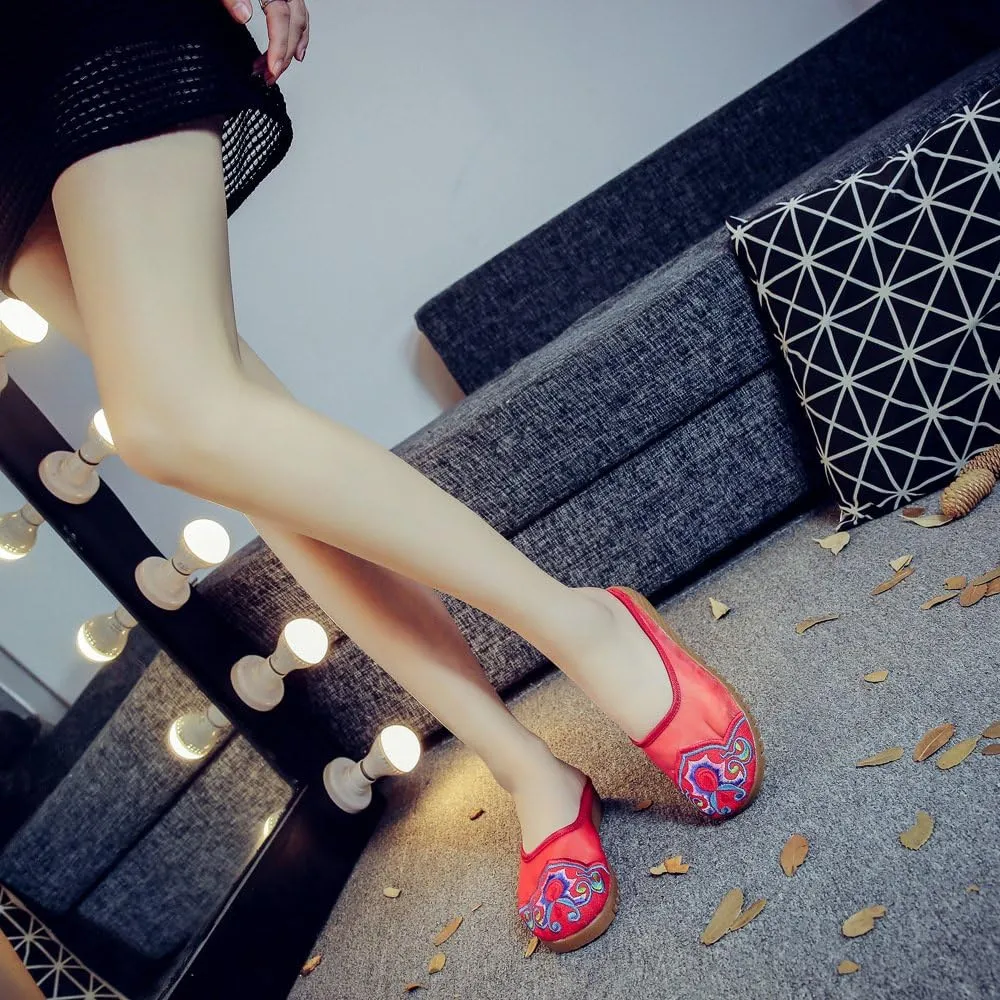 Qhome Women's Chinese Floral Embroidery Net Yarn Silk Comfortable Casual Mules Slippers Shoes