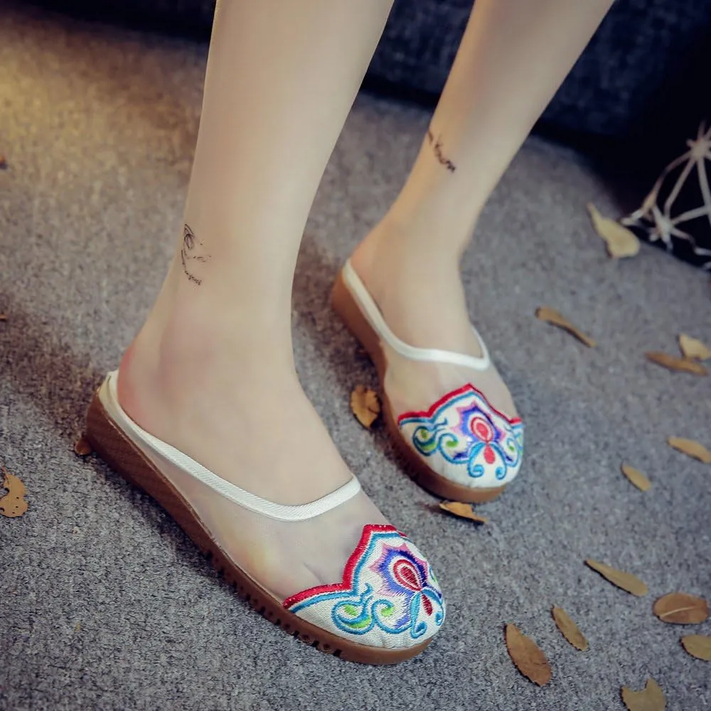 Qhome Women's Chinese Floral Embroidery Net Yarn Silk Comfortable Casual Mules Slippers Shoes