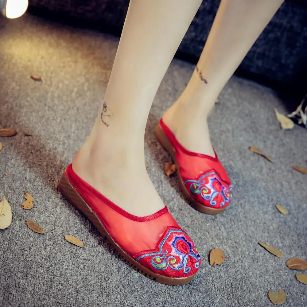 Qhome Women's Chinese Floral Embroidery Net Yarn Silk Comfortable Casual Mules Slippers Shoes