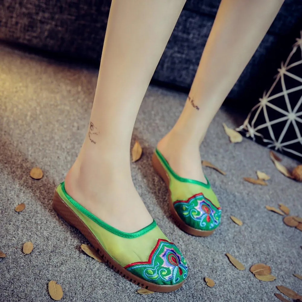 Qhome Women's Chinese Floral Embroidery Net Yarn Silk Comfortable Casual Mules Slippers Shoes