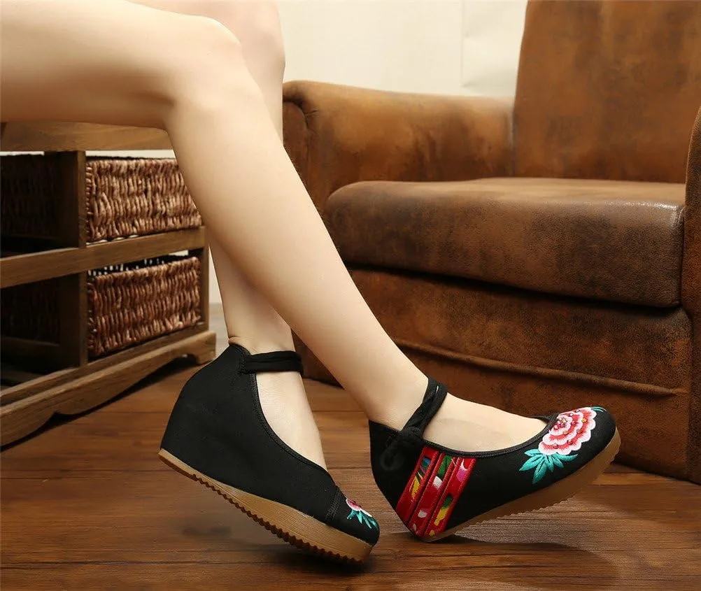 Qianmome Chinese Womens Peony Embroidery Cheongsam Casual Platform Wedges Canvas Mary Jane
