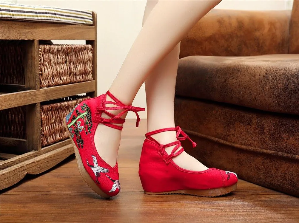 Qianmome Chinese Women's Red-Crowned Crane Embroidery Floral Strappy Round-Toe Platform Wedges