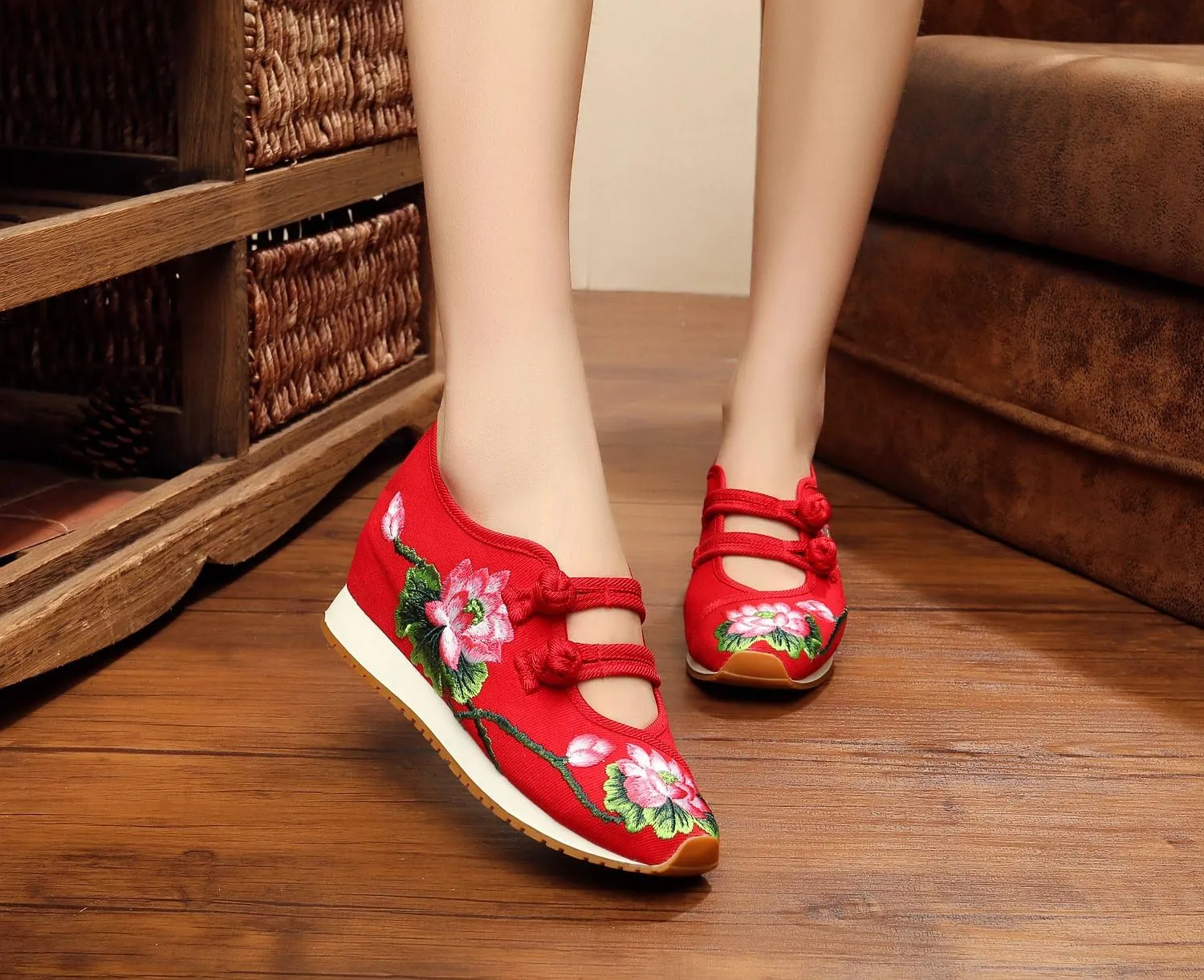 Qianmome Womens Chinese Lotus Embroideried Wedge Heel Cheongsam Canvas Leisure Walking Shoes